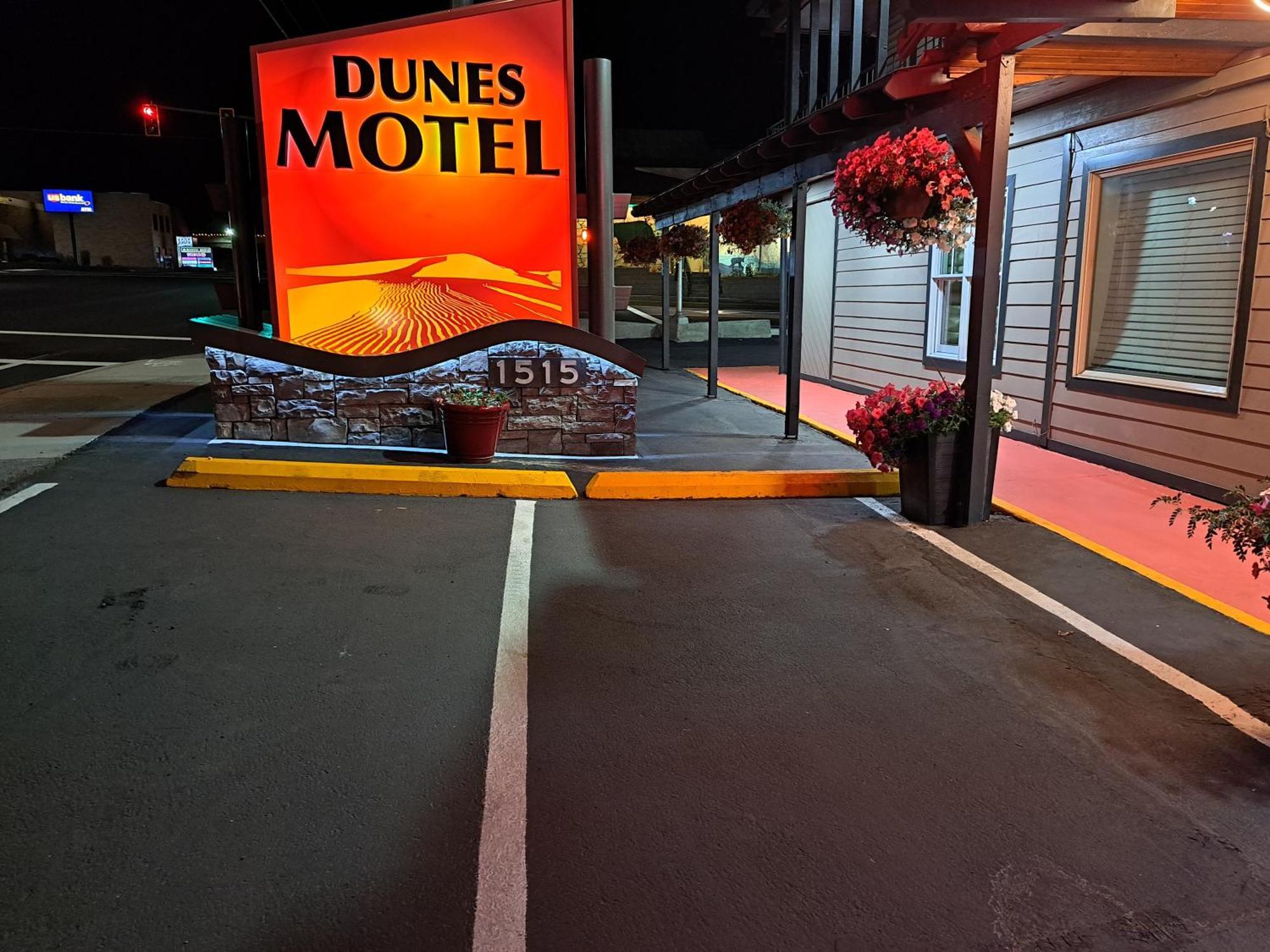 Dunes Motel - Bend Eksteriør bilde